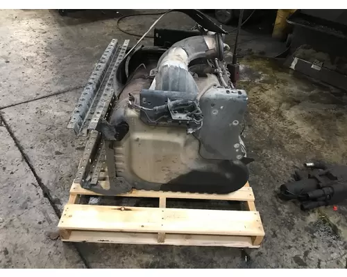 Detroit DD15 Exhaust DPF Assembly