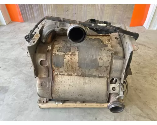 Detroit DD15 Exhaust DPF Assembly