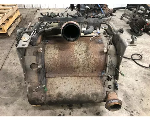 Detroit DD15 Exhaust DPF Assembly