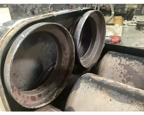 Detroit DD15 Exhaust DPF Assembly