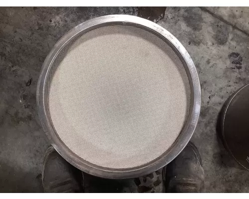 Detroit DD15 Exhaust DPF Assembly