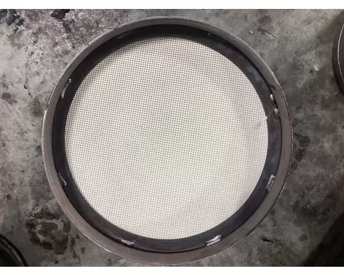 Detroit DD15 Exhaust DPF Assembly