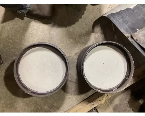 Detroit DD15 Exhaust DPF Assembly