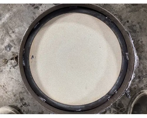 Detroit DD15 Exhaust DPF Assembly