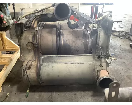 Detroit DD15 Exhaust DPF Assembly