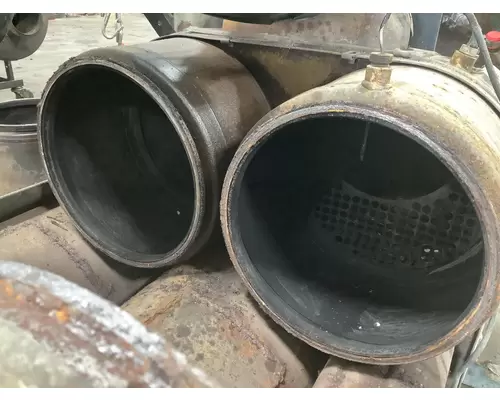 Detroit DD15 Exhaust DPF Assembly