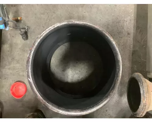 Detroit DD15 Exhaust DPF Assembly