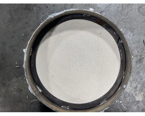 Detroit DD15 Exhaust DPF Assembly