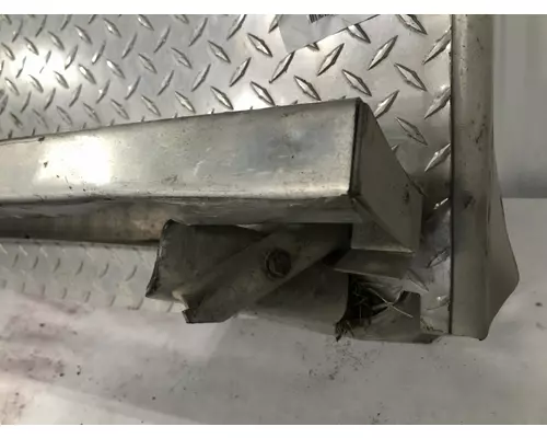 Detroit DD15 Exhaust DPF Cover