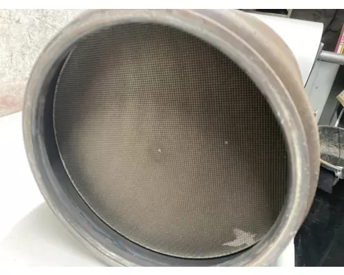 Detroit DD15 Exhaust DPF Filter