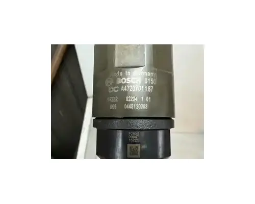 Detroit DD15 Fuel Injector