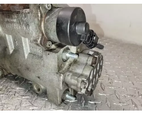 Detroit DD15 Fuel Pump (Tank)