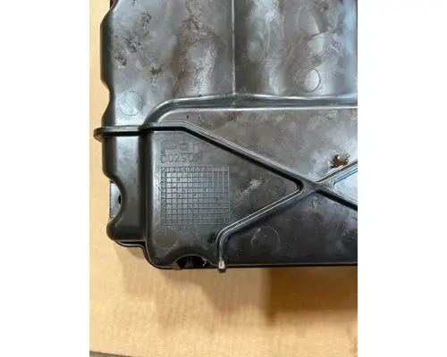 Detroit DD15 Oil Pan