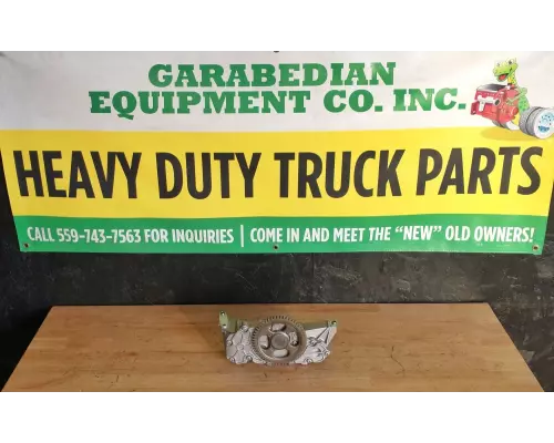 Detroit DD15 Oil Pump