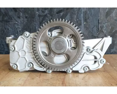 Detroit DD15 Oil Pump