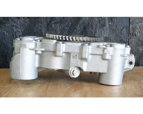 Detroit DD15 Oil Pump