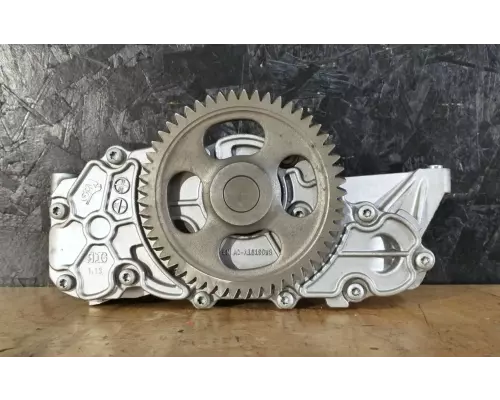 Detroit DD15 Oil Pump