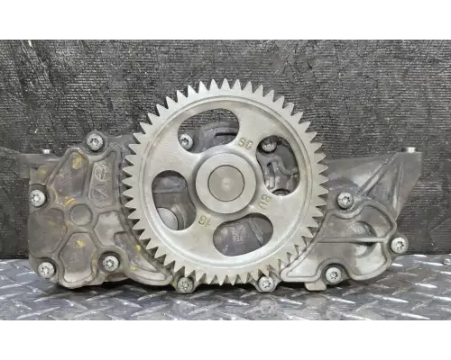 Detroit DD15 Oil Pump
