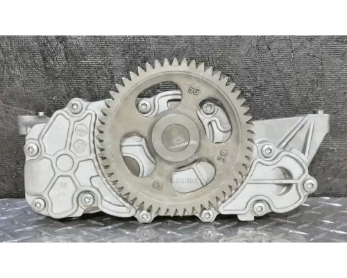 Detroit DD15 Oil Pump