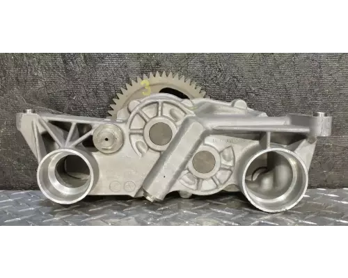 Detroit DD15 Oil Pump