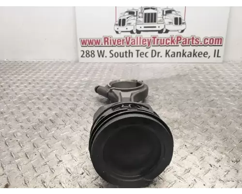 Detroit DD15 Piston