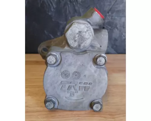 Detroit DD15 Power Steering Pump