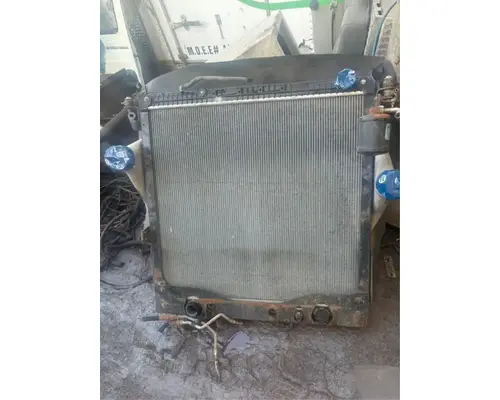 Detroit DD15 Radiator