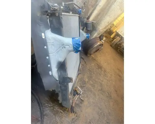 Detroit DD15 Radiator