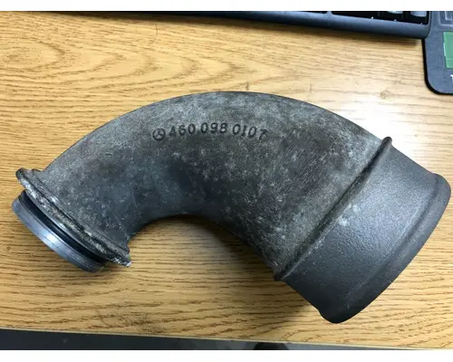 Detroit DD15 Turbo Connection