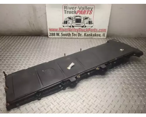 Detroit DD15 Valve Cover