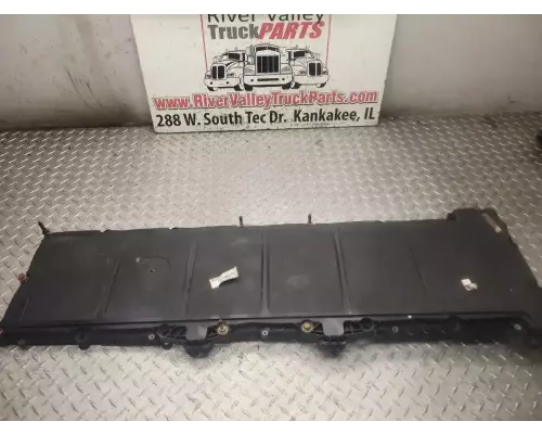 Detroit DD15 Valve Cover