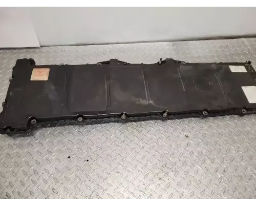 Detroit DD15 Valve Cover