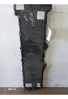 Detroit DD15 Valve Cover