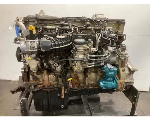 Detroit DD16 Engine Assembly