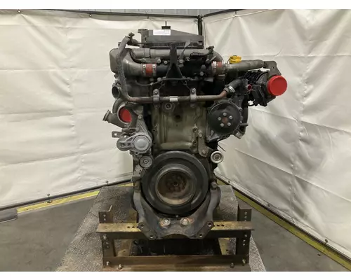 Detroit DD16 Engine Assembly