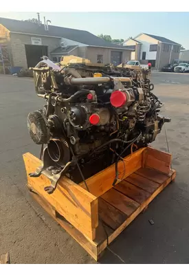 Detroit DD16 Engine Assembly