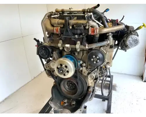 Detroit DD16 Engine Assembly