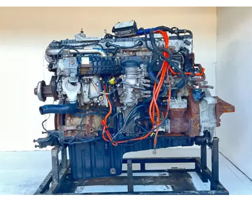 Detroit DD16 Engine Assembly