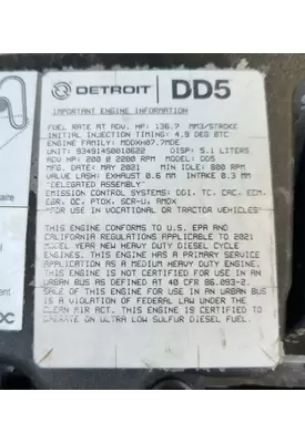Detroit DD5 Engine Assembly