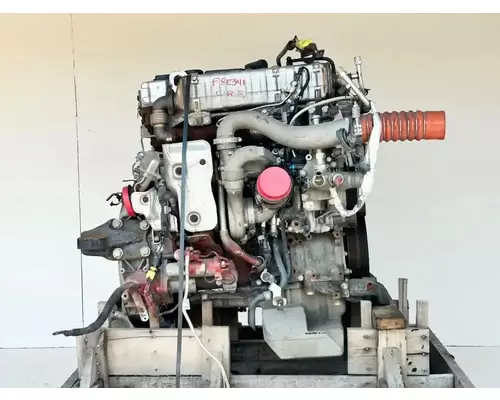 Detroit DD5 Engine Assembly