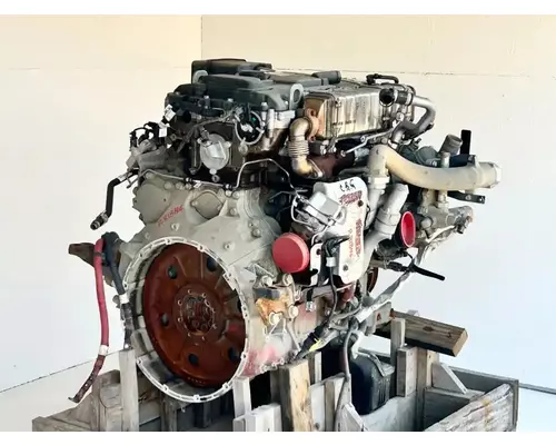 Detroit DD5 Engine Assembly