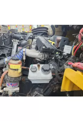 Detroit DD5 Engine Assembly
