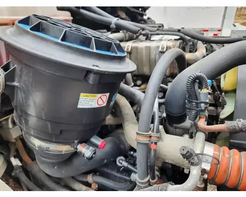 Detroit DD5 Engine Assembly
