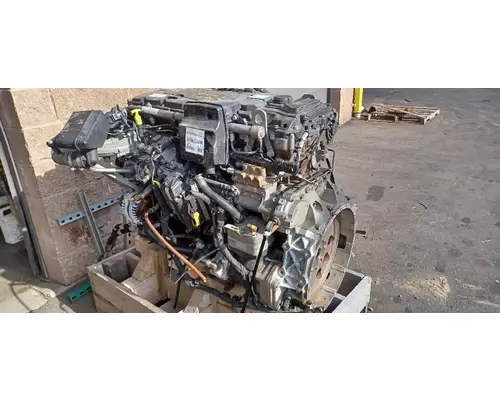 Detroit DD8 Engine Assembly