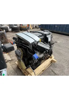 Detroit DD8 Engine Assembly