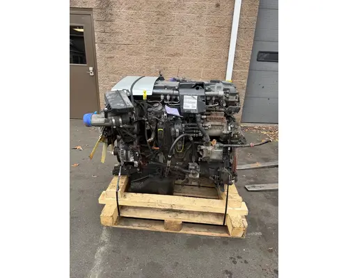 Detroit DD8 Engine Assembly