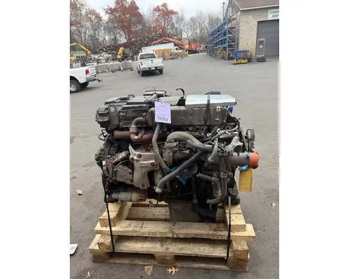 Detroit DD8 Engine Assembly