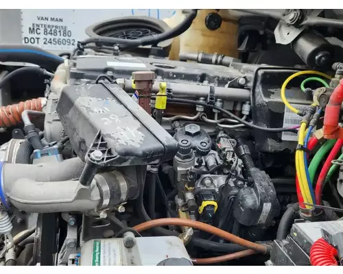 Detroit DD8 Engine Assembly