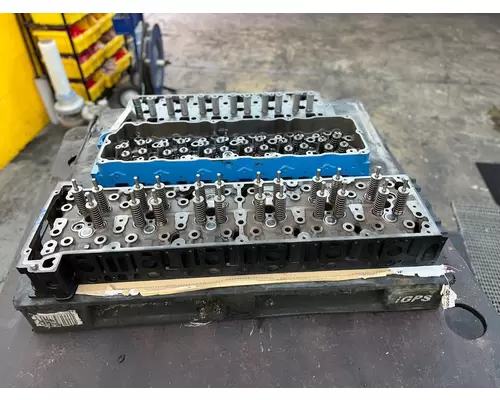 Cylinder Head DETROIT DD13 CA Truck Parts