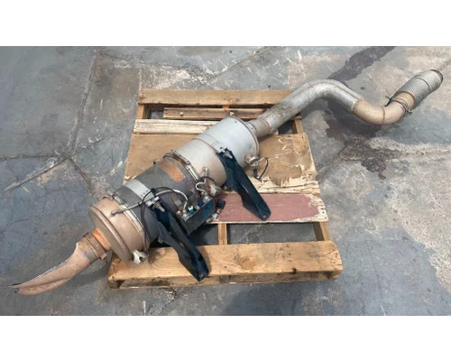 DPF (Diesel Particulate Filter) DETROIT DD15 American Truck Salvage
